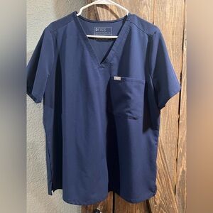 Figs Technical Collection XL Top in Navy Blue